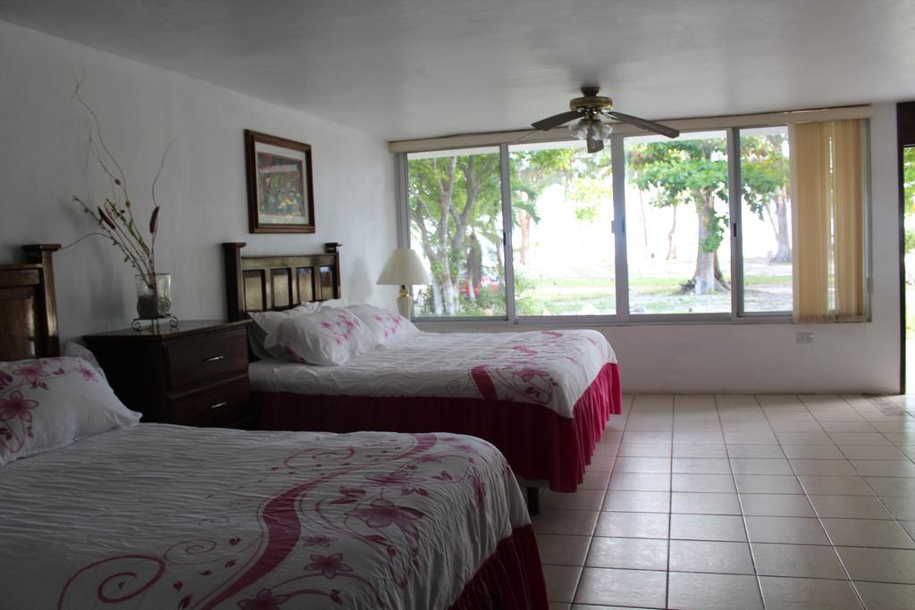 Freedom Shores "La Gringa" Hotel - Universally Designed Isla Aguada Exterior foto